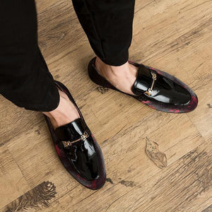 Elegant Top Glossy With Soft Patent Leather Men Loafer Shoes